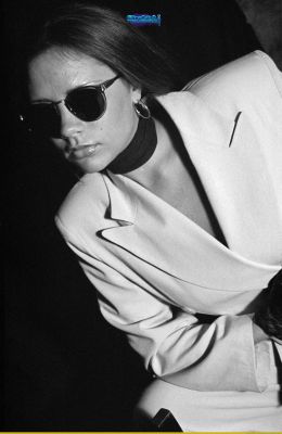 Click to view full size image
==============
SGFB_Raras19930009.jpg SGFB_Raras19930009.jpg