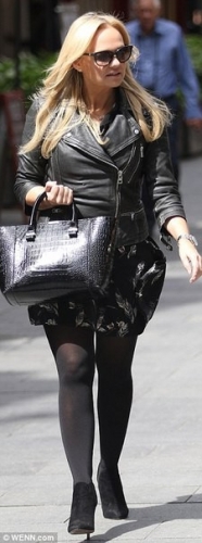 Click to view full size image
==============
SGFB_Londres00003.jpg SGFB_Londres00003.jpg