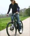 SGFB_Geri_Halliwell_biking_in_London00011.jpg