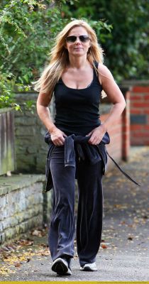 Click to view full size image
==============
a2c8baa52840.jpg a2c8baa52840.jpg