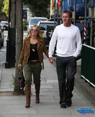 Click to view full size image
==============
SGFB_Notting_Hill00005.jpg SGFB_Notting_Hill00005.jpg