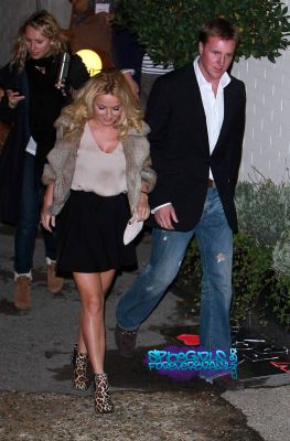 Click to view full size image
==============
SGFB_Londres0003.jpg SGFB_Londres0003.jpg