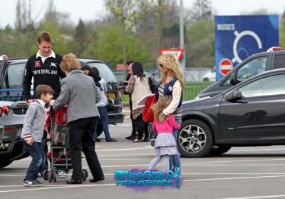 Click to view full size image
==============
SGFB_Thorpe_Park0006.jpg SGFB_Thorpe_Park0006.jpg