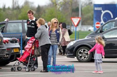 Click to view full size image
==============
SGFB_Thorpe_Park0010.jpg SGFB_Thorpe_Park0010.jpg