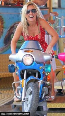 Click to view full size image
==============
SGFB_Monaco0009.jpg SGFB_Monaco0009.jpg