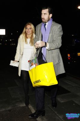 Click to view full size image
==============
SGFB_Londres00032.jpg SGFB_Londres00032.jpg