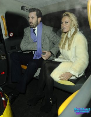 Click to view full size image
==============
SGFB_Londres00035.jpg SGFB_Londres00035.jpg