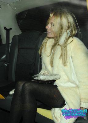 Click to view full size image
==============
SGFB_Londres00039.jpg SGFB_Londres00039.jpg