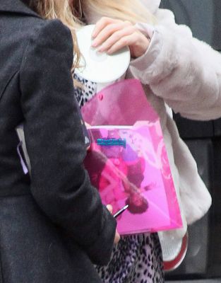 Click to view full size image
==============
SGFB_Universal0005.jpg SGFB_Universal0005.jpg