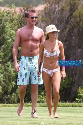 Click to view full size image
==============
SGFB__Sardinia0026.jpg SGFB__Sardinia0026.jpg