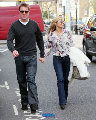 Click to view full size image
==============
SGFB_Londres0048.jpg SGFB_Londres0048.jpg