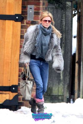 Click to view full size image
==============
SGFB_Londres00011.jpg SGFB_Londres00011.jpg