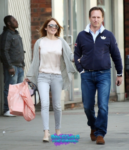 Click to view full size image
==============
SGFB_Londres00013.jpg SGFB_Londres00013.jpg