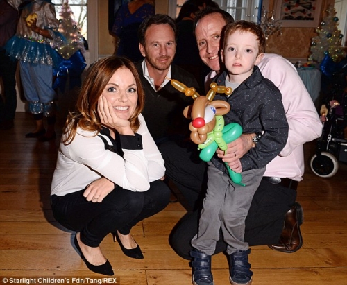 Click to view full size image
==============
23F1A03400000578-2868702-image-a-80_1418228652812.jpg 23F1A03400000578-2868702-image-a-80_1418228652812.jpg