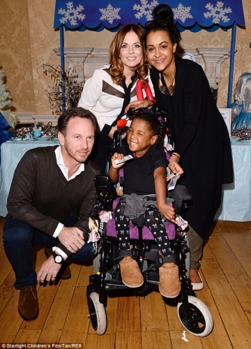 Click to view full size image
==============
23F1B37C00000578-2868702-image-m-51_1418227547552.jpg 23F1B37C00000578-2868702-image-m-51_1418227547552.jpg