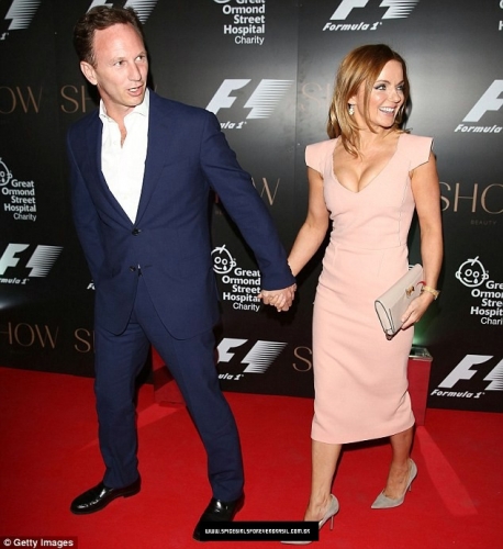 Click to view full size image
==============
SGFB_Londres00009.jpg SGFB_Londres00009.jpg