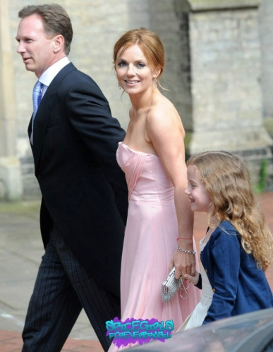 Click to view full size image
==============
SGFB_Poppy00006.jpg SGFB_Poppy00006.jpg