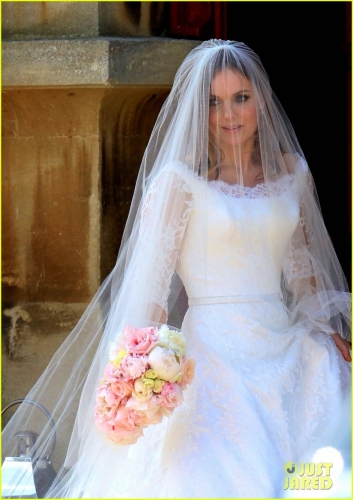 Click to view full size image
==============
SGFB_Casamento00028.jpg SGFB_Casamento00028.jpg