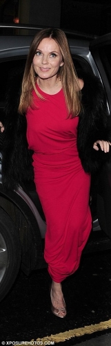 Click to view full size image
==============
SGFB_Gala00002.jpg SGFB_Gala00002.jpg