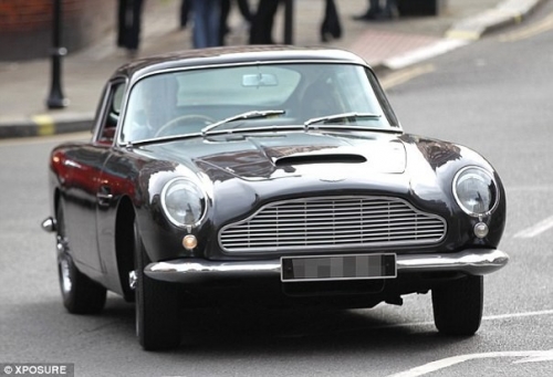 Click to view full size image
==============
SGFB_Londres00001.jpg SGFB_Londres00001.jpg