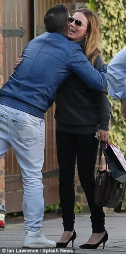 Click to view full size image
==============
SGFB_Londresf00003.jpg SGFB_Londresf00003.jpg