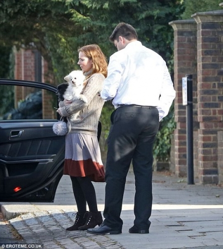 Click to view full size image
==============
SGFB_Londres00004.jpg SGFB_Londres00004.jpg