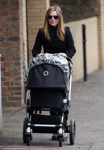 Click to view full size image
==============
SGFB_Londres00002.jpg SGFB_Londres00002.jpg