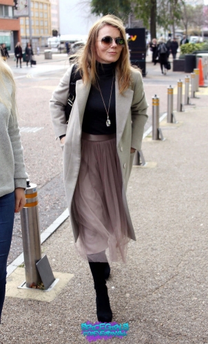 Click to view full size image
==============
SGFB_Londres00045.jpg SGFB_Londres00045.jpg