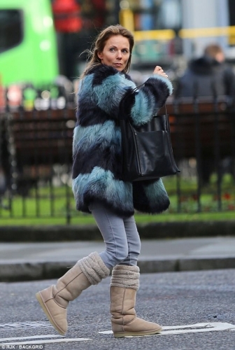 Click to view full size image
==============
SGFB_Londres00002.jpg SGFB_Londres00002.jpg