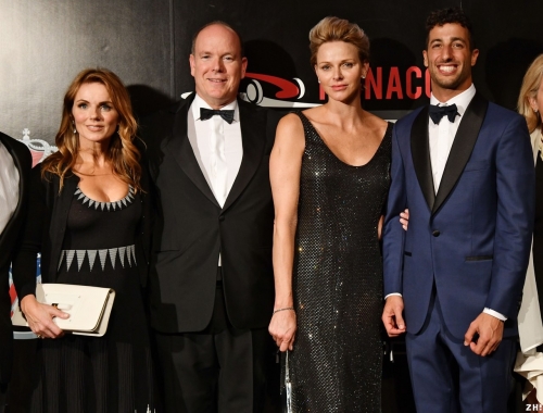 Click to view full size image
==============
SGFB_ACM00001.jpg SGFB_ACM00001.jpg