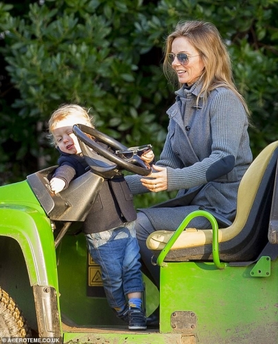 Click to view full size image
==============
SGFB_Londres00006.jpg SGFB_Londres00006.jpg