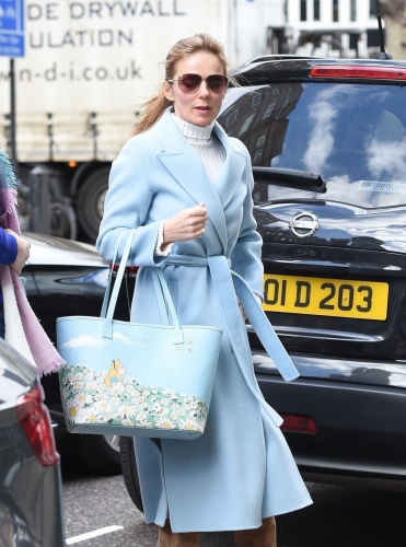 Click to view full size image
==============
SGFB_LONDRES00006.jpg SGFB_LONDRES00006.jpg