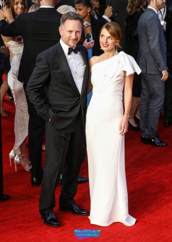 Click to view full size image
==============
SGFB_dwts00002.jpg SGFB_dwts00002.jpg