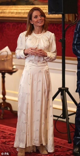 Click to view full size image
==============
SGFB_UK200004.jpg SGFB_UK200004.jpg