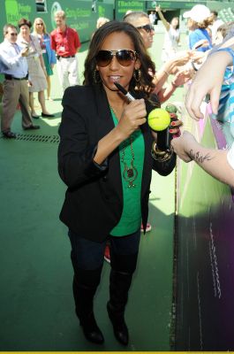 Click to view full size image
==============
SGFB_GlamSetMatch00013.jpg SGFB_GlamSetMatch00013.jpg