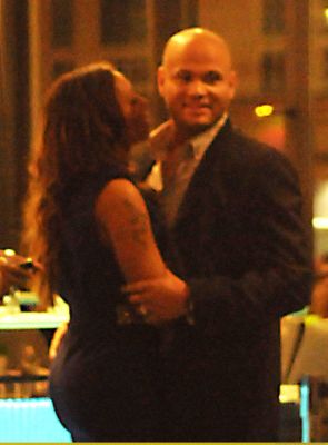 Click to view full size image
==============
SGFB_nightMayfairHotel00023.jpg SGFB_nightMayfairHotel00023.jpg