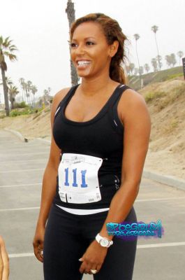 Click to view full size image
==============
SGFB_Keep_LA_Running00002.jpg SGFB_Keep_LA_Running00002.jpg