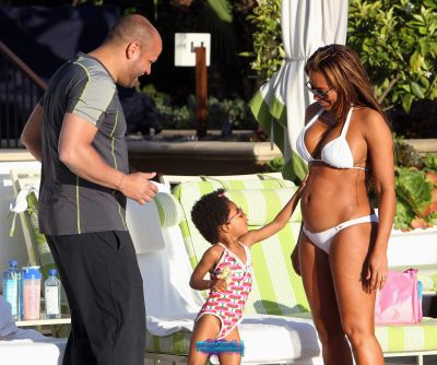 Click to view full size image
==============
SGFB_LA0009.jpg SGFB_LA0009.jpg