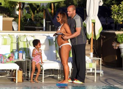 Click to view full size image
==============
SGFB_LA0016.jpg SGFB_LA0016.jpg