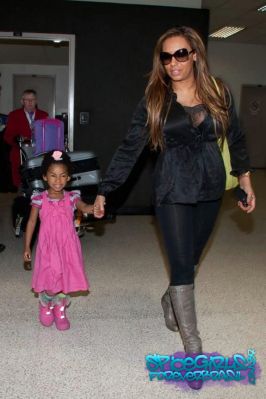 Click to view full size image
==============
SGFB_LA0004.jpg SGFB_LA0004.jpg