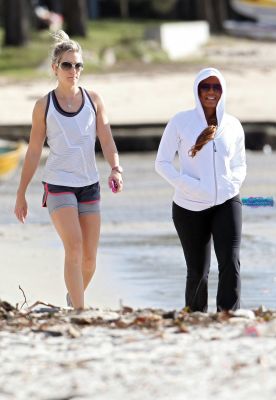 Click to view full size image
==============
SGFB_Sydney0010.jpg SGFB_Sydney0010.jpg