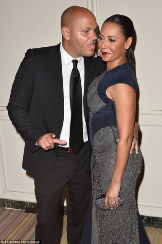 Click to view full size image
==============
SGFB_Smilef00008.jpg SGFB_Smilef00008.jpg