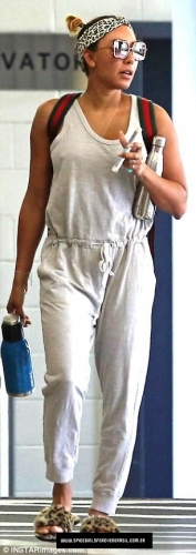 Click to view full size image
==============
SGFB_LA00003.jpg SGFB_LA00003.jpg