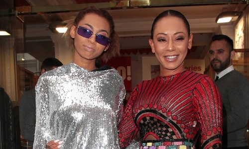 Click to view full size image
==============
SGFB_Hello00005.jpg SGFB_Hello00005.jpg