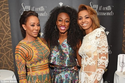 Click to view full size image
==============
SGFB_lgbt00007.jpg SGFB_lgbt00007.jpg