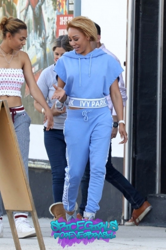 Click to view full size image
==============
SGFB_Hollywood00004.jpg SGFB_Hollywood00004.jpg