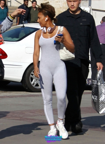 Click to view full size image
==============
SGFB_Pasadena00005.jpg SGFB_Pasadena00005.jpg