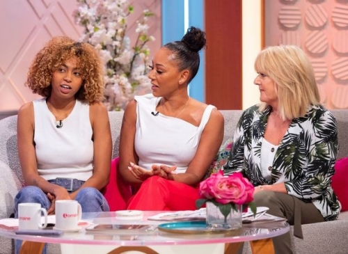 Click to view full size image
==============
SGFB_Lorraine00001.jpg SGFB_Lorraine00001.jpg