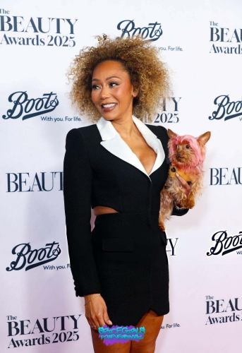 Click to view full size image
==============
SGFB_Beauty00003.jpg SGFB_Beauty00003.jpg