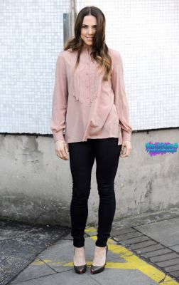 Click to view full size image
==============
SGFB_ITV_chegando00010.jpg SGFB_ITV_chegando00010.jpg